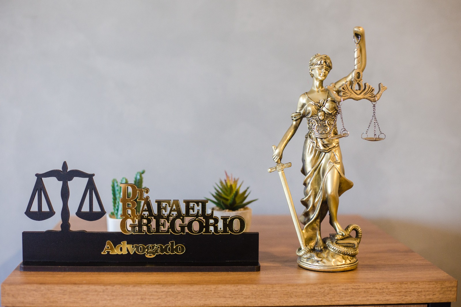 Advogado Rafael Gregório